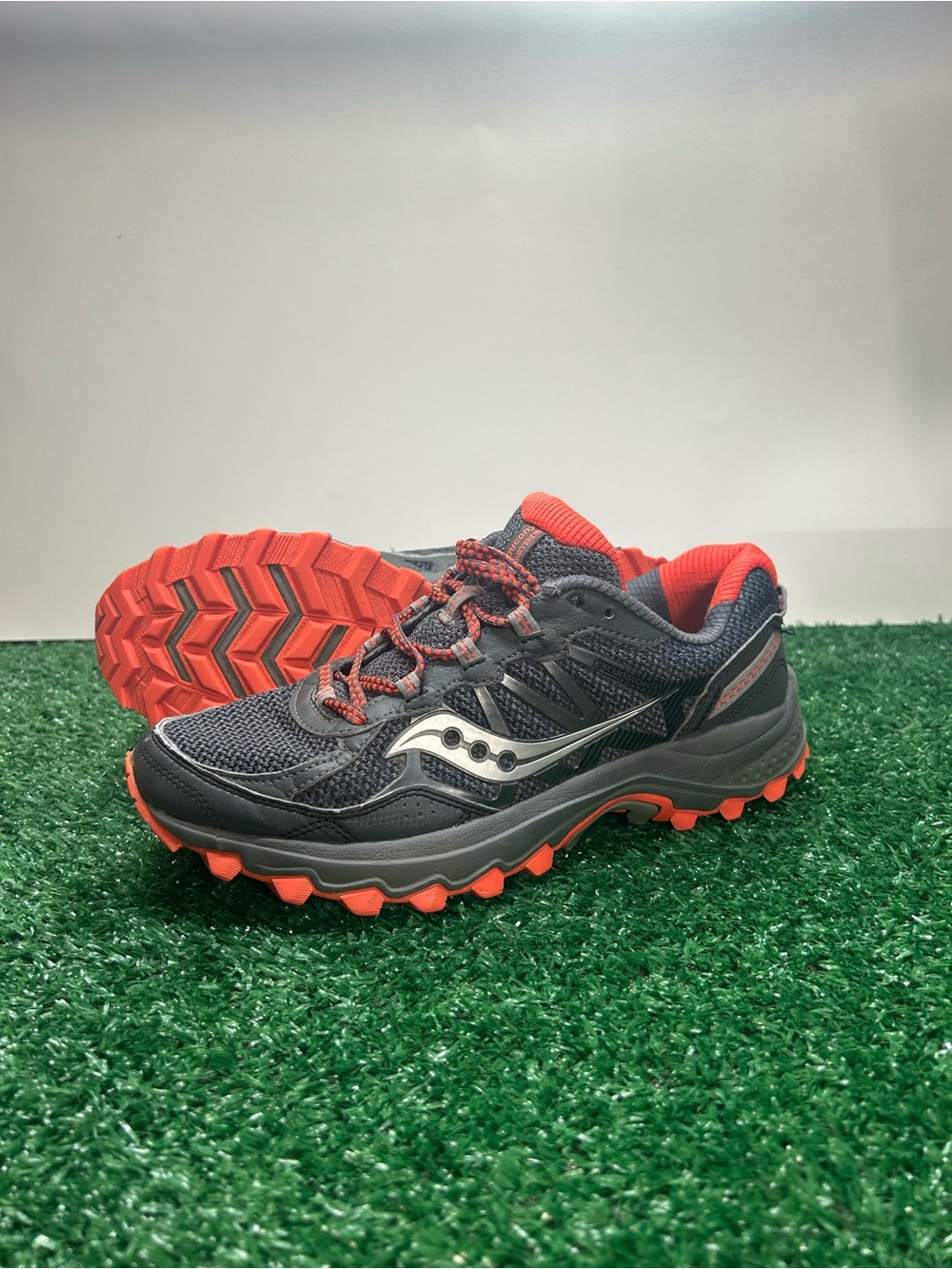 Saucony Excursion TR11 Trail Running Shoes Size 8